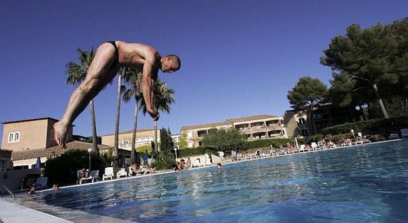 Residence Pierre & Vacances Valescure Saint-Raphaël エクステリア 写真